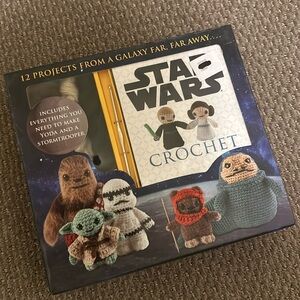 Star Wars crochet kit - new in box